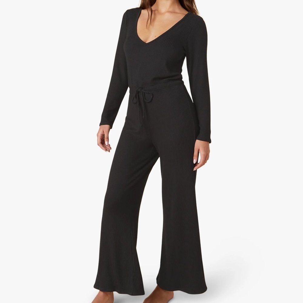 Beyond Yoga Black Ribbed Long-Sleeve V-Neck Jumpsuit